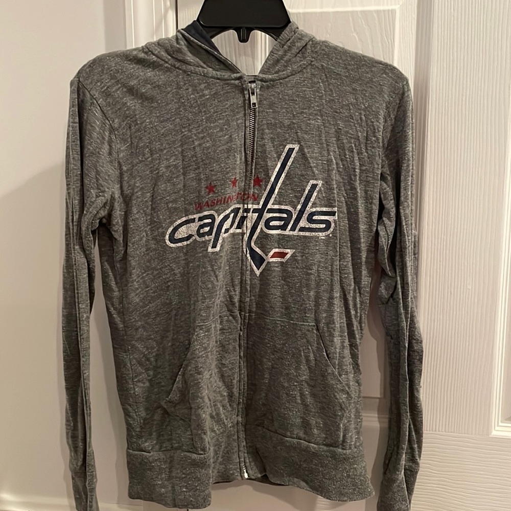 Washington Capitals Zip up hoodie.